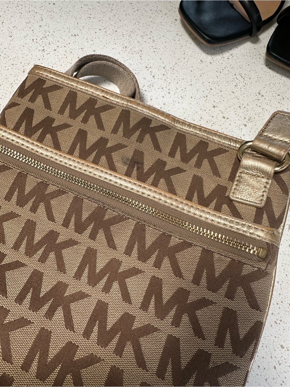 Michael Kors Beige and Brown MK Logo Messenger Bag - Picture 3 of 7